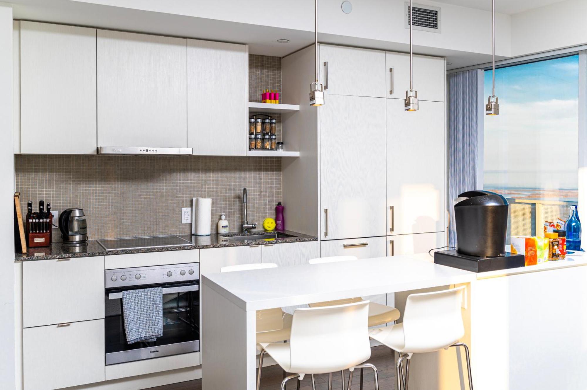 Presidential Suite Heart Of Downtown With Stunning View Торонто Екстер'єр фото