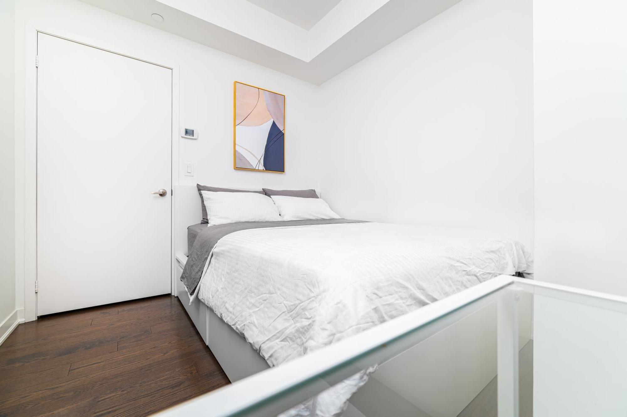 Presidential Suite Heart Of Downtown With Stunning View Торонто Екстер'єр фото